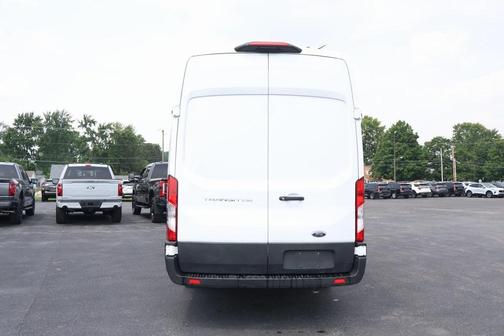 2023 Ford Transit-250
