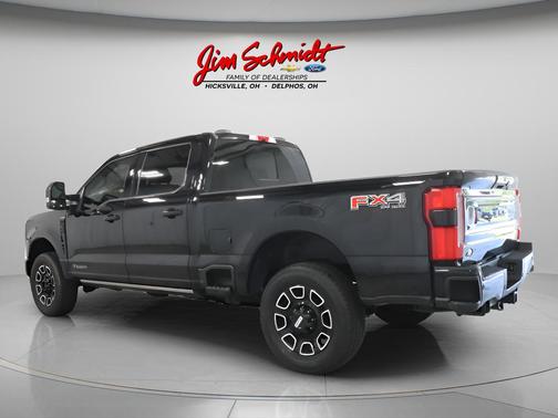 Agate Black Metallic 2025 Ford F-250 Platinum