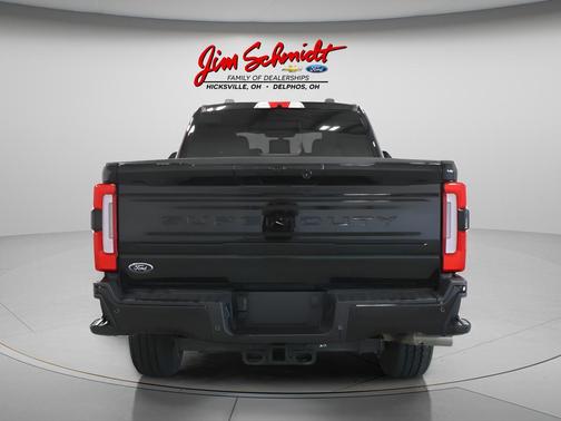 Agate Black Metallic 2025 Ford F-250 Platinum