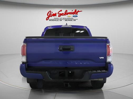Blue Crush Metallic 2022 Toyota Tacoma TRD Sport