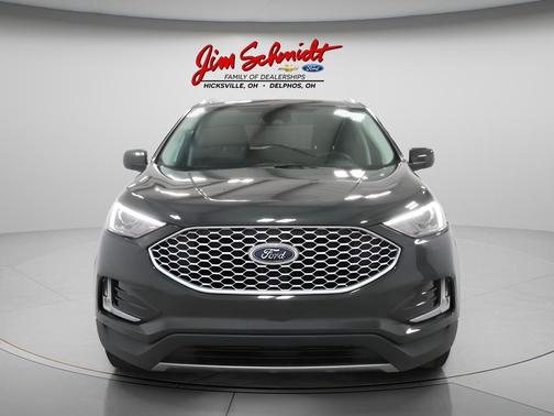 Forged Green Metallic 2024 Ford Edge SEL