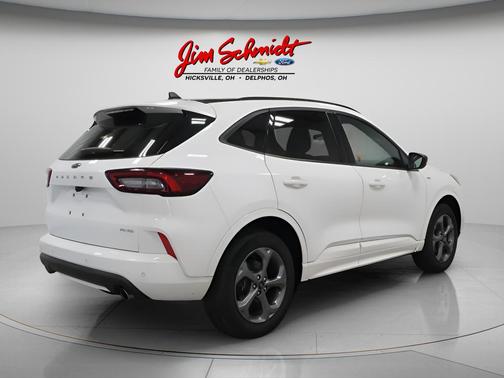 Star White 2024 Ford Escape ST-Line