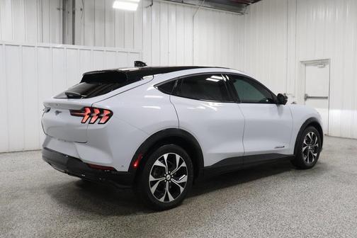 2022 Ford Mustang Mach-E Premium