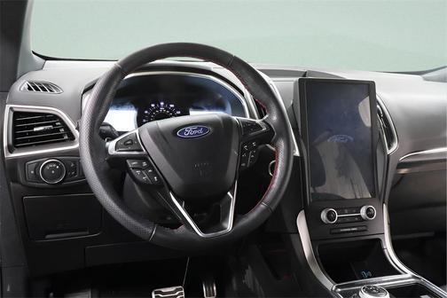 2021 Ford Edge ST Line