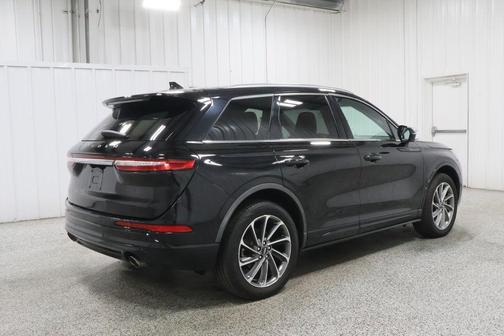 Infinite Black Metallic 2022 Lincoln Corsair Grand Touring