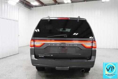 2017 Lincoln Navigator L Select