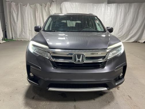2022 Honda Pilot Touring 7-Passenger