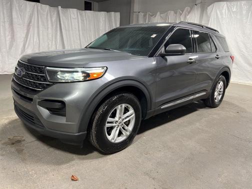 Carbonized Gray Metallic 2022 Ford Explorer XLT
