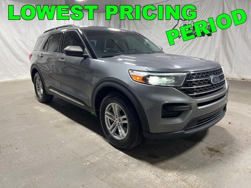 Carbonized Gray Metallic 2022 Ford Explorer XLT