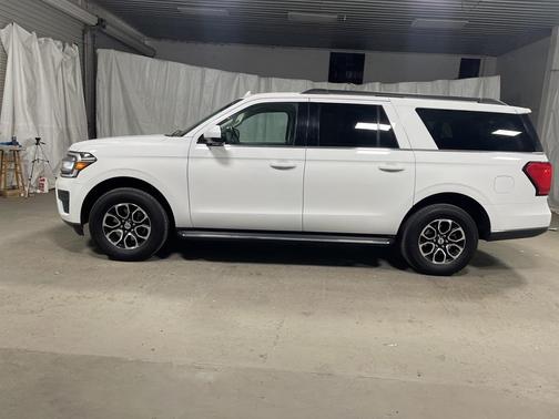 2023 Ford Expedition Max XLT