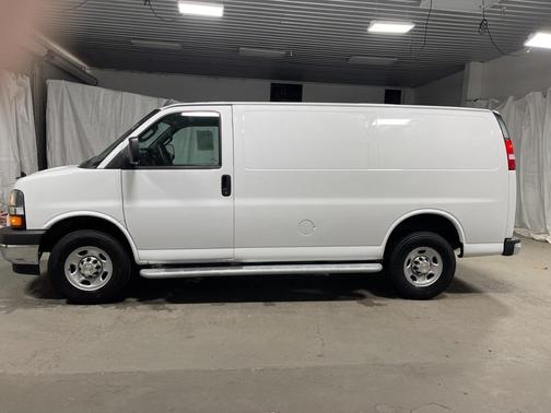 2023 Chevrolet Express 2500 Work Van