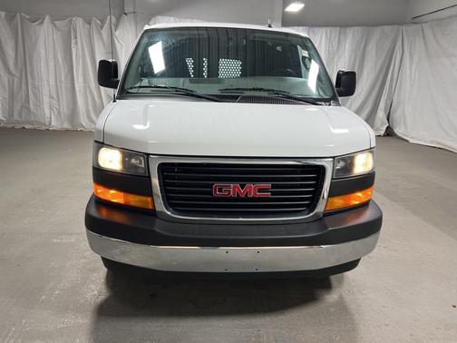 2023 GMC Savana 2500 Work Van