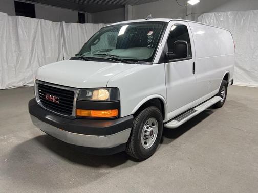 2023 GMC Savana 2500 Work Van