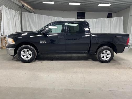 2023 RAM 1500 Classic SLT