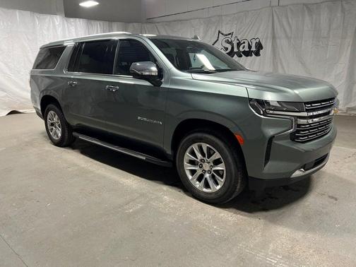2023 Chevrolet Suburban Premier