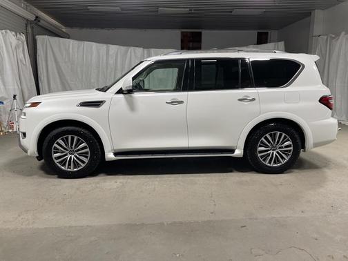 2023 Nissan Armada SL