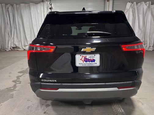Black Metallic 2025 Chevrolet Equinox LT