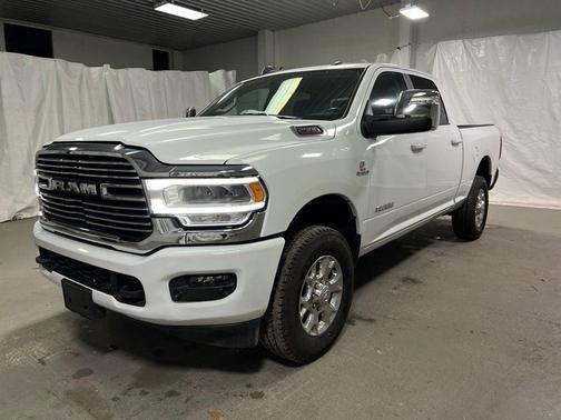 Bright White Clearcoat 2024 RAM 2500 Laramie