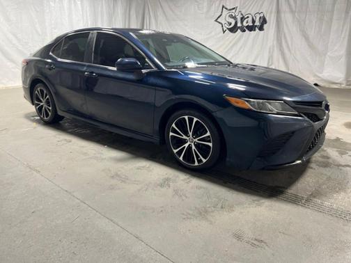 Galactic Aqua 2019 Toyota Camry SE