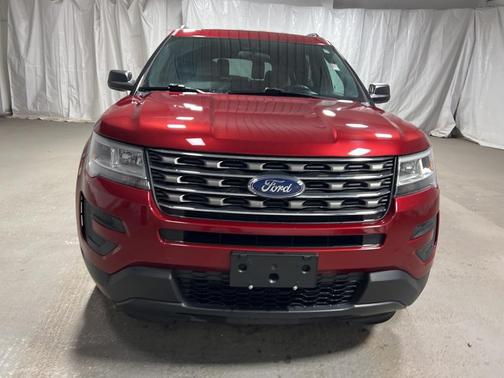 2017 Ford Explorer Base