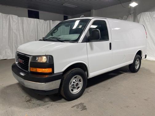 2023 GMC Savana 2500 Work Van