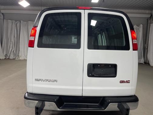 2023 GMC Savana 2500 Work Van