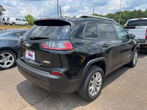 2021 Jeep Cherokee Latitude