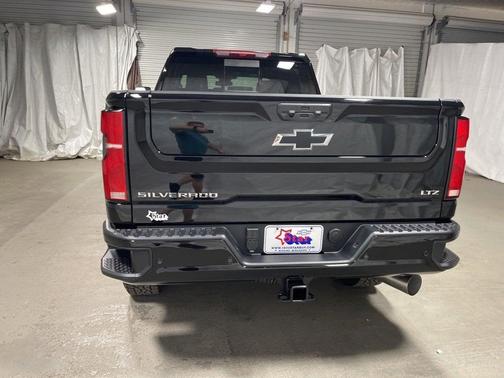 2025 Chevrolet Silverado 2500 LTZ