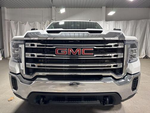 Summit White 2022 GMC Sierra 2500 SLE