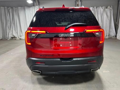 Volcanic Red 2023 GMC Acadia SLE