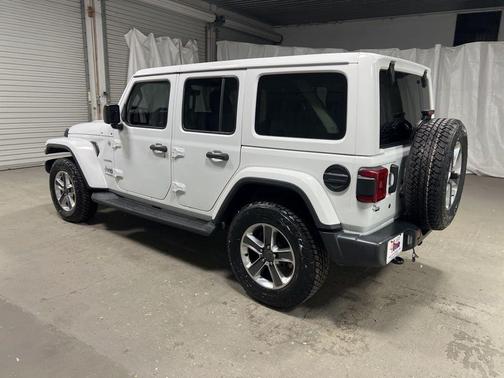 2020 Jeep Wrangler Unlimited Sahara