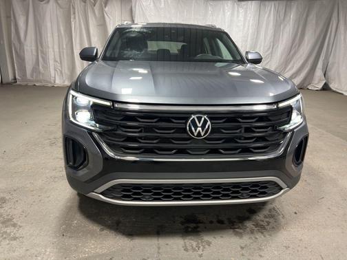 2024 Volkswagen Atlas Cross Sport 2.0T SE