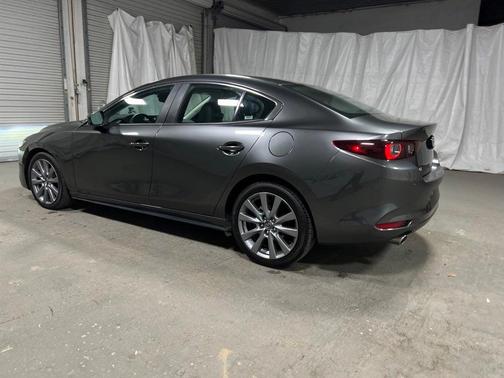 2025 Mazda Mazda3 FWD w/Preferred Package