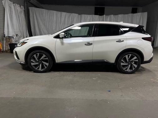 2023 Nissan Murano SL
