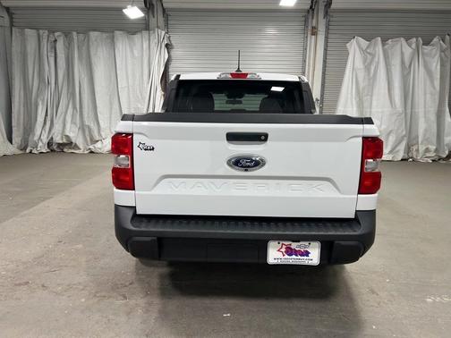 2024 Ford Maverick XL