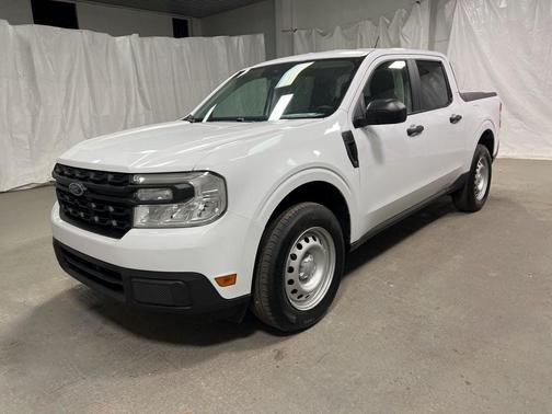 2024 Ford Maverick XL