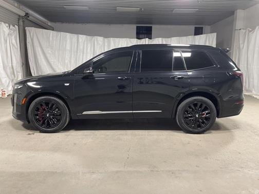 2022 Cadillac XT6 Sport AWD