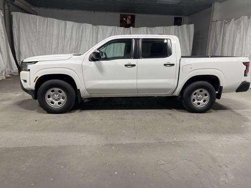 2023 Nissan Frontier S