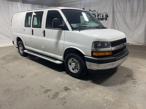2024 Chevrolet Express 2500 Work Van