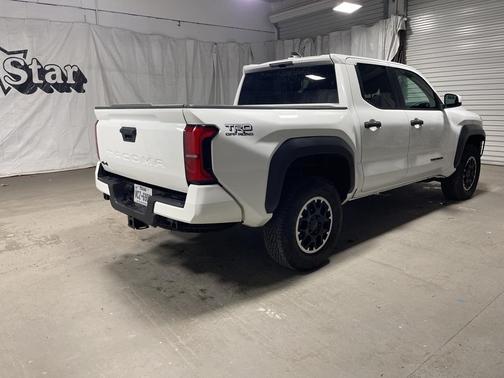 2024 Toyota Tacoma TRD Off Road