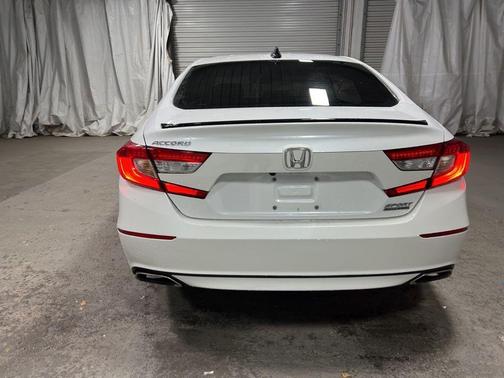 2022 Honda Accord Sport SE