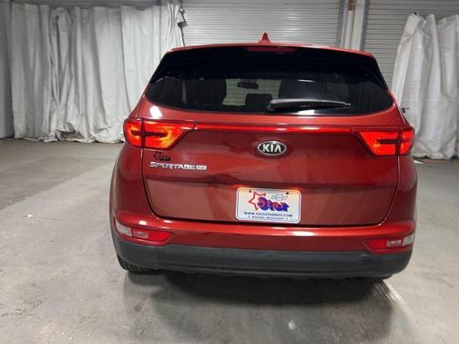 Hyper Red 2017 Kia Sportage LX