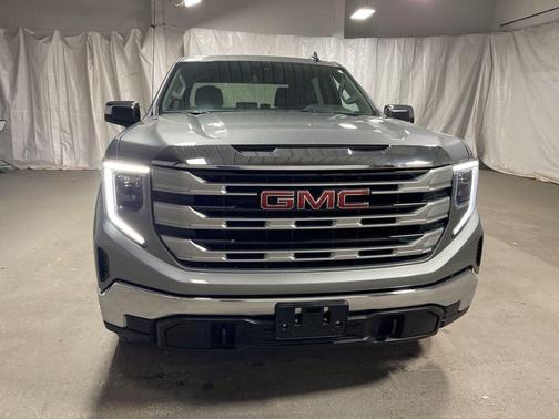 2025 GMC Sierra 1500 SLE