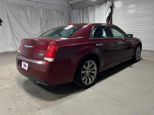 2019 Chrysler 300 Limited