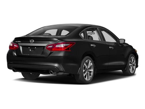 Black 2017 Nissan Altima 2.5 SR