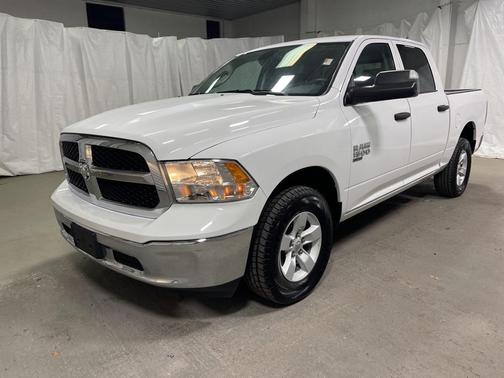 2023 RAM 1500 Classic SLT