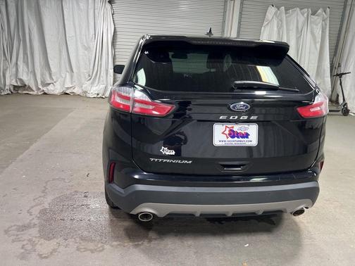 Black Metallic 2021 Ford Edge Titanium