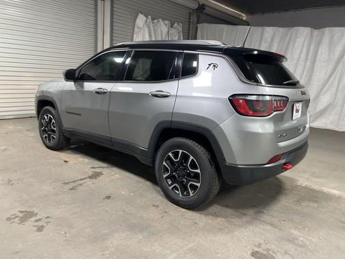 Billet Silver Metallic Clearcoat 2020 Jeep Compass Trailhawk