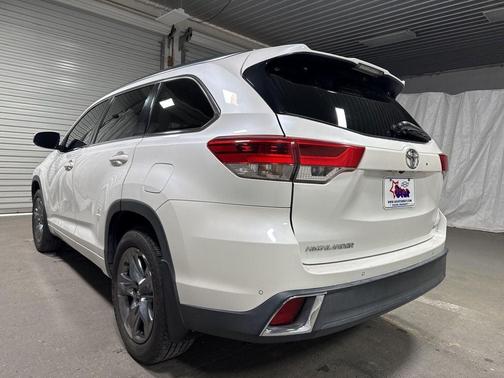 Blizzard Pearl 2018 Toyota Highlander Limited Platinum