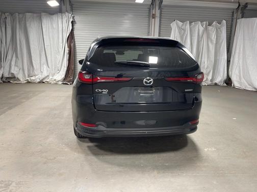 2024 Mazda CX-90 Preferred Plus